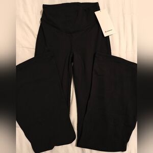 Lululemon Wunder Under SmoothCover Ult Flare Pant Black NWT